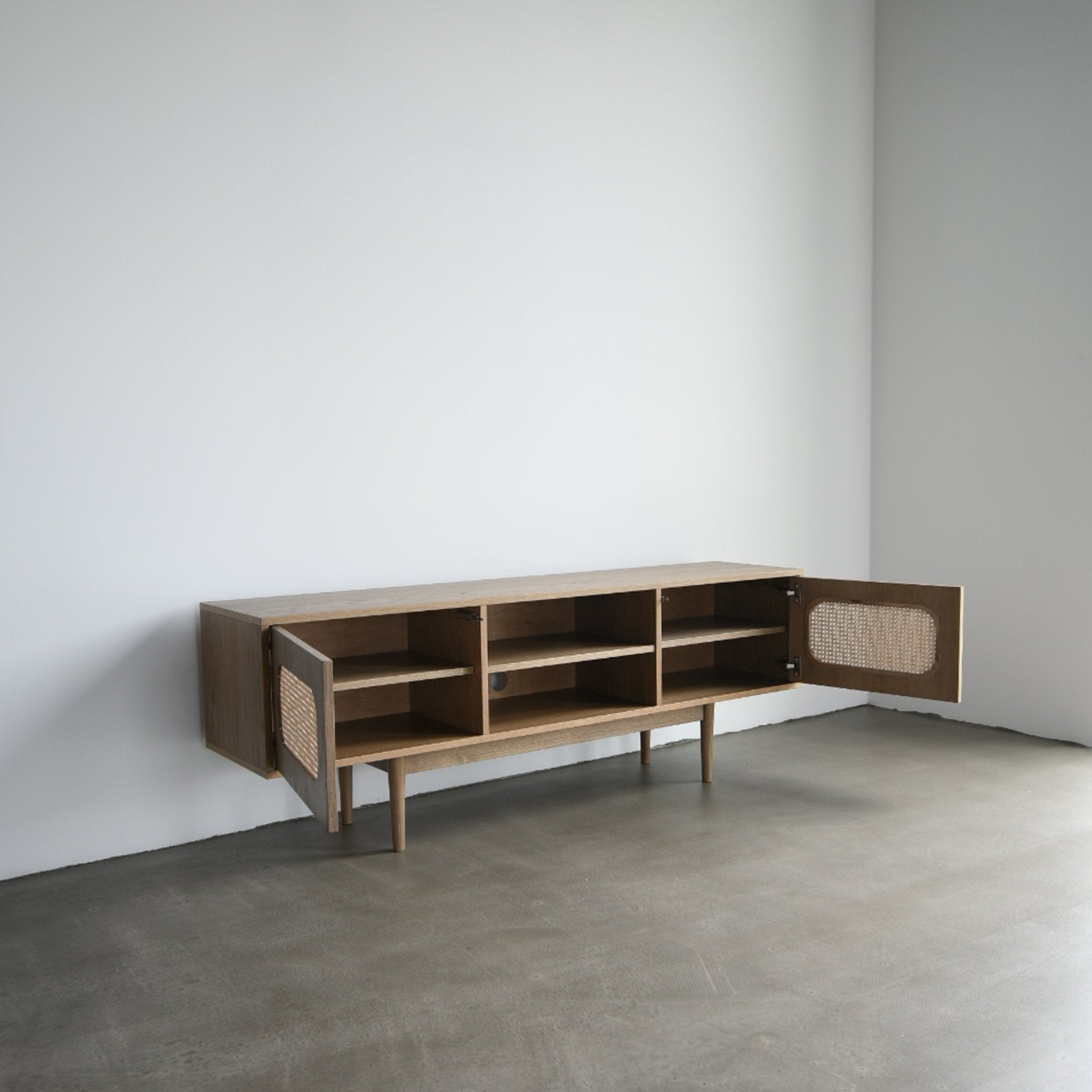 Komoda JUPIA - Pastform Furniture