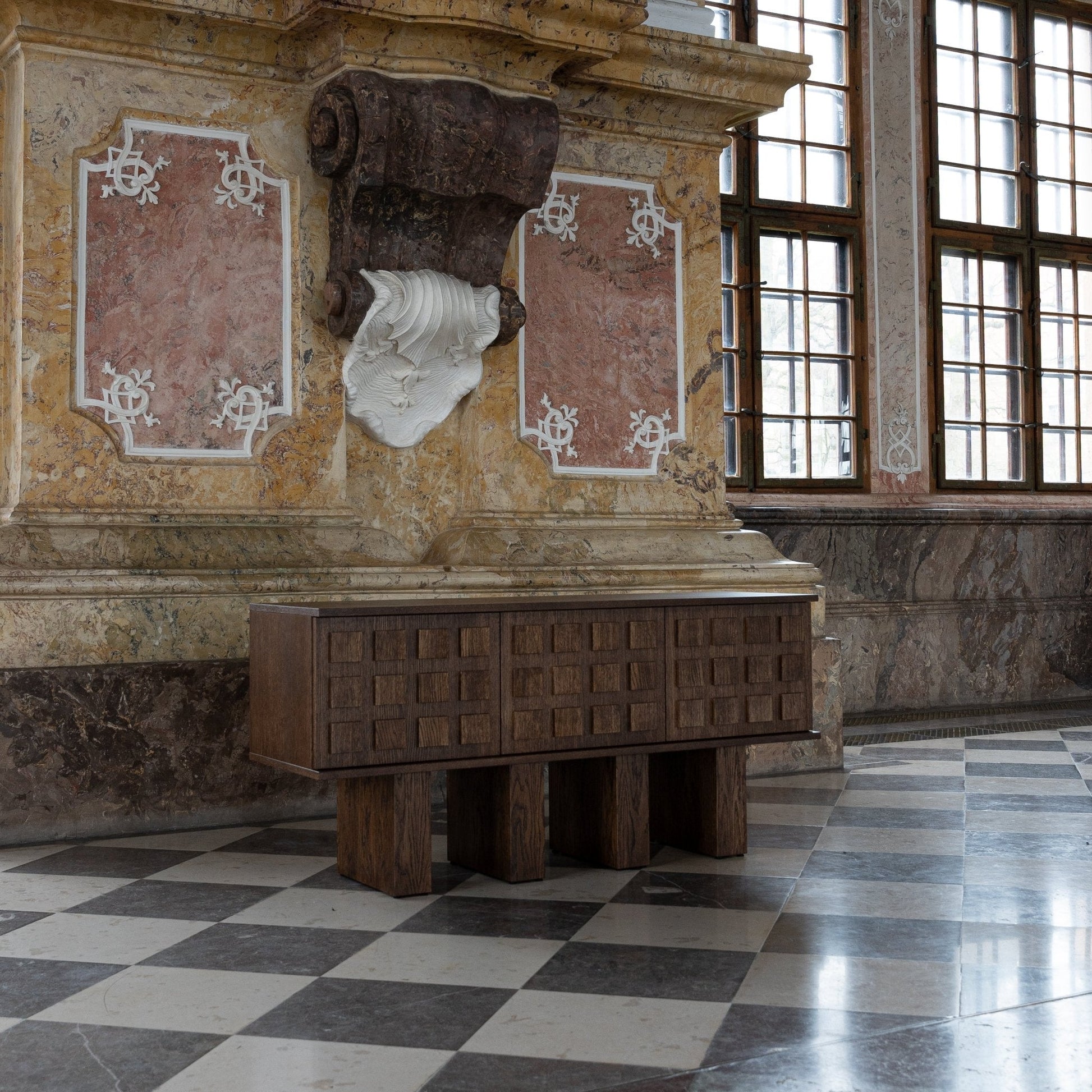 Komoda LEO - Pastform Furniture