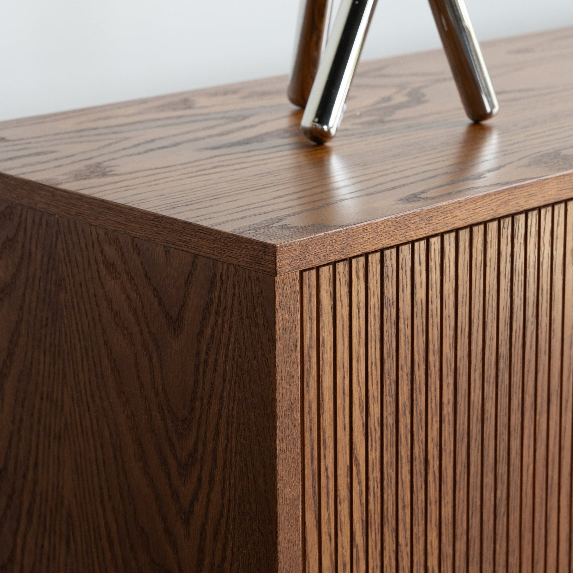 Komoda LOTV VINYL L - Pastform Furniture