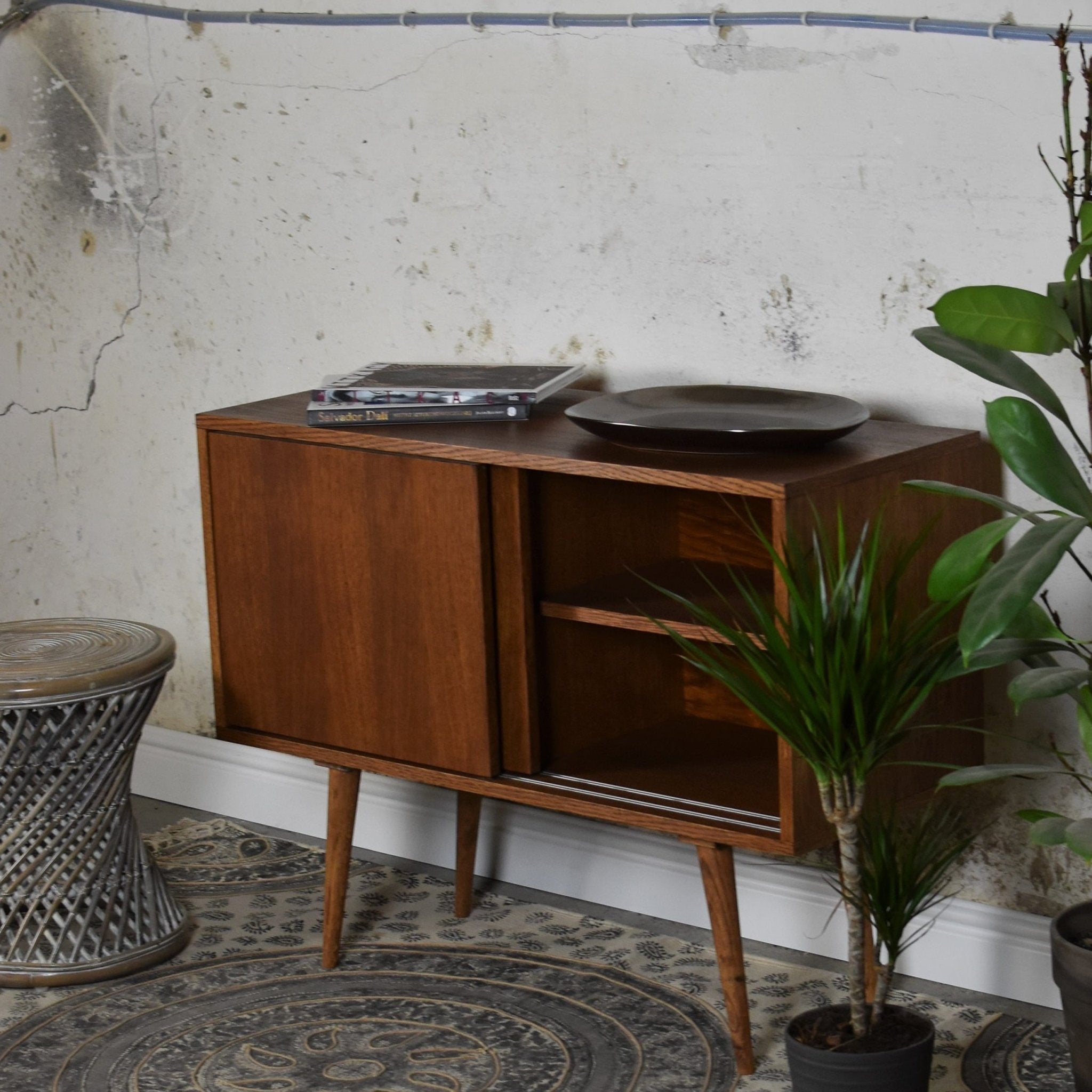 Komoda MID SLIDE - Pastform Furniture