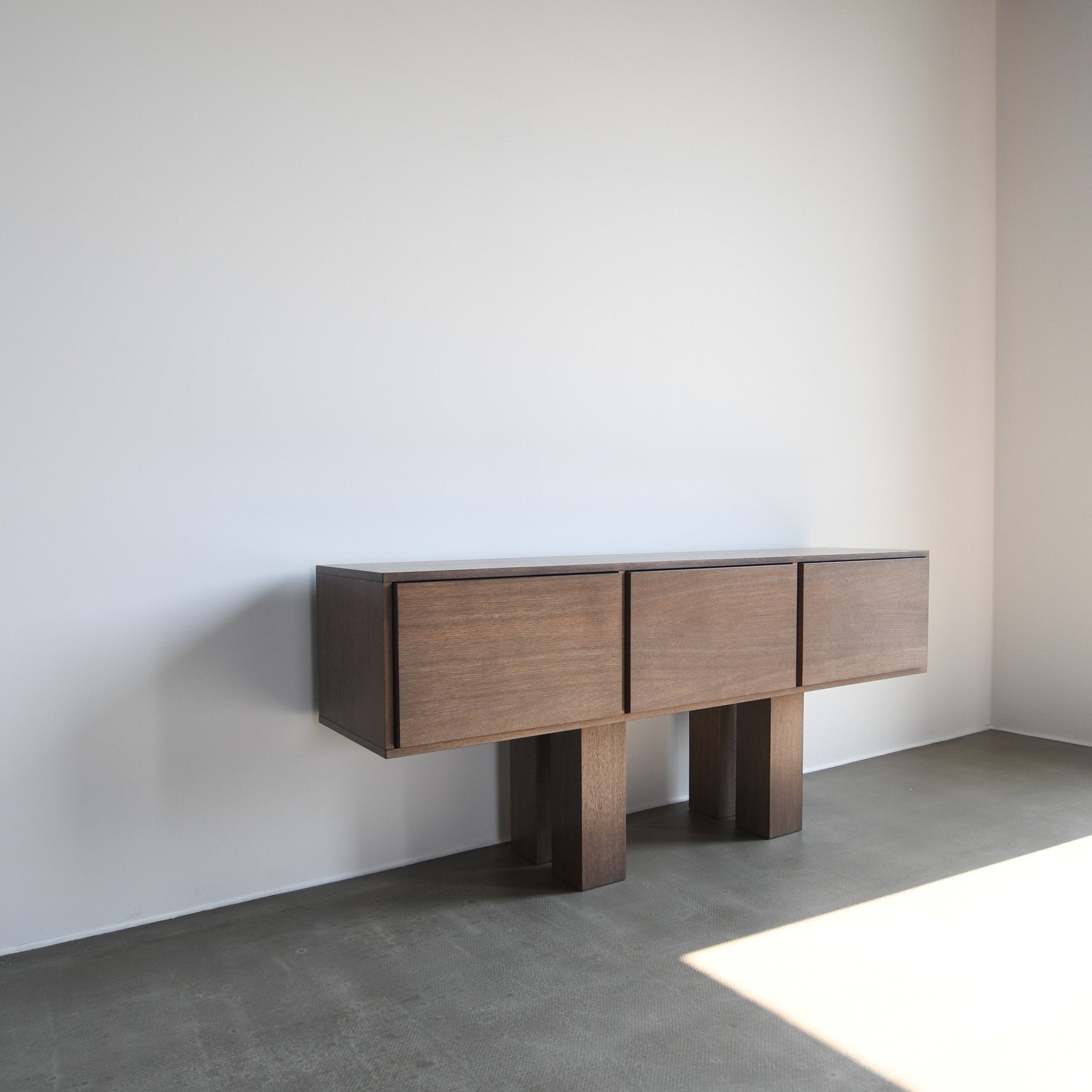 Komoda TAURUS - Pastform Furniture