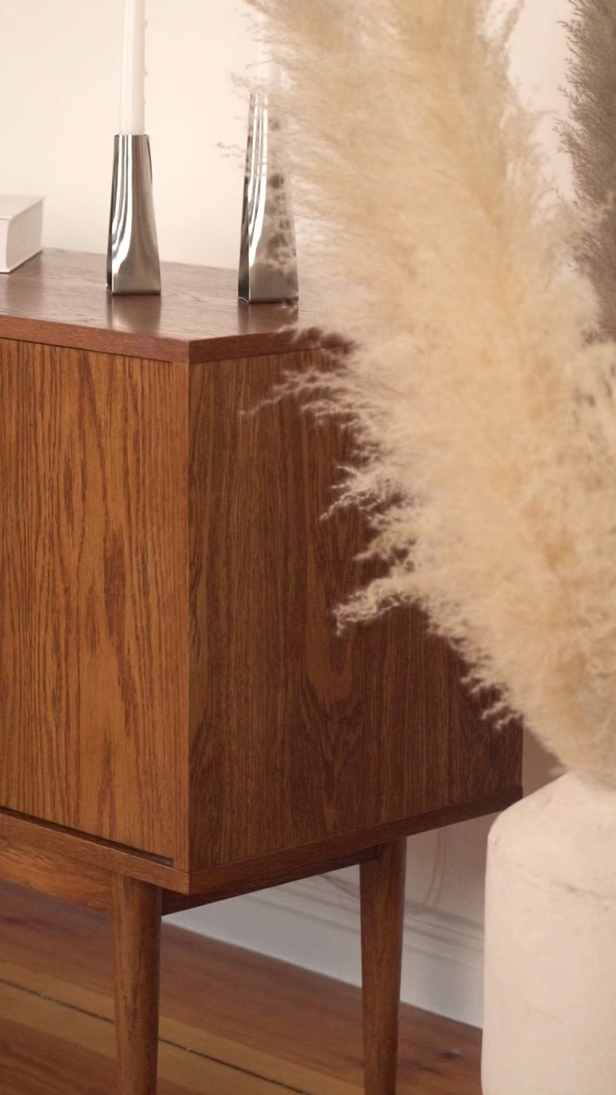 Load video: CLASSY BROWN Sideboard