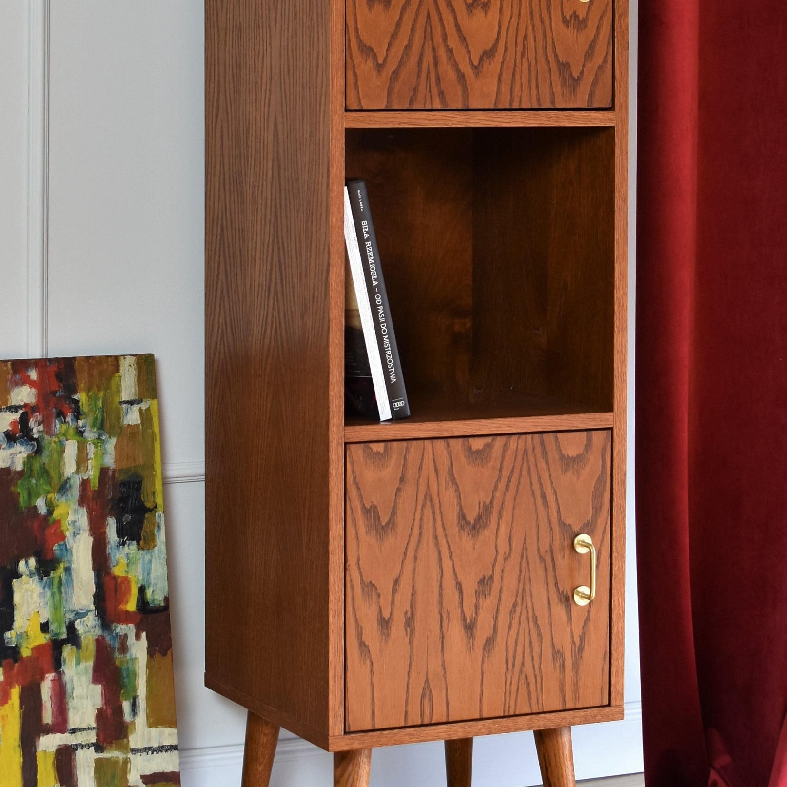 Regał LARO - Pastform Furniture